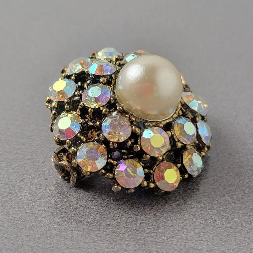 Vintage Rhinestone Brooch Faux Pearl 1.1